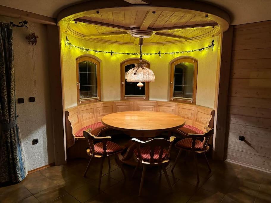 Romantisches Alpenchalet - Mit Sauna Und Kamin - Ruhig Und Zentral Bad Tölz Exteriér fotografie